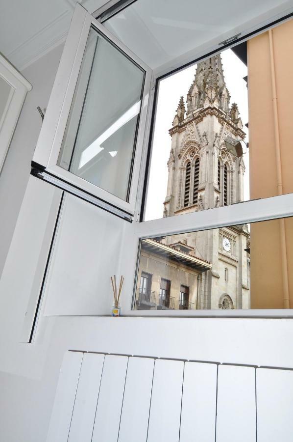 Mirador Catedral De Santiago Apartment Bilbao Exterior foto
